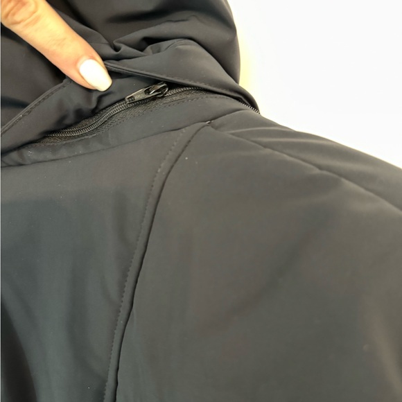 Sunice Neva Ski Jacket, Size Small/6: Gorgeous, Warm,  barely worn - Picture 10 of 12